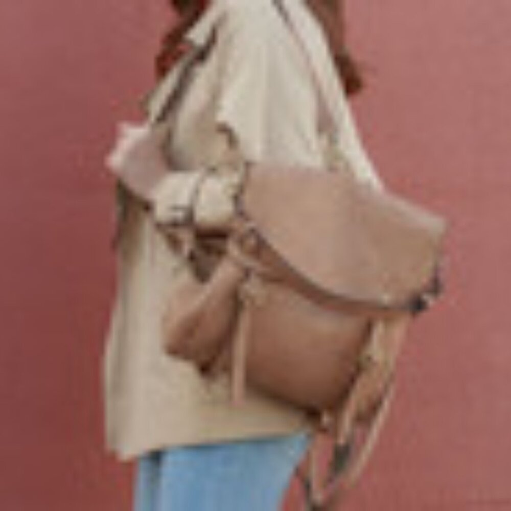Jen & Co Indigo Vegan Leather Backpack/Shoulder bag Light Brown/Tan w/ studs - Picture 13 of 15